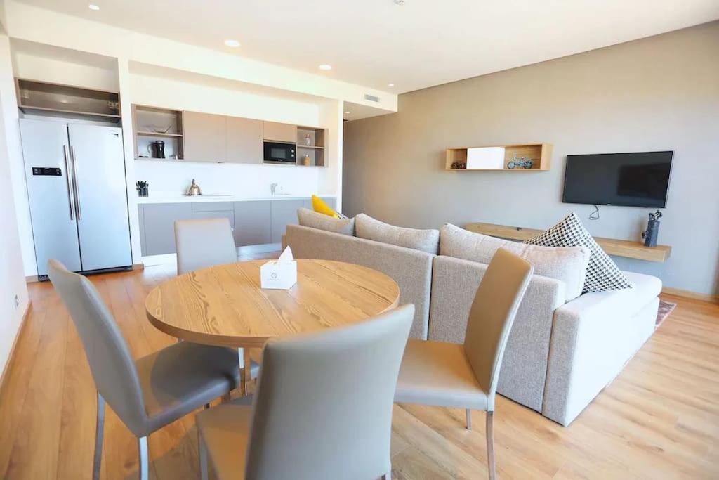 Sublime Appart Sur La Corniche , Luxueux Et Vue Sur Mer Казабланка Екстериор снимка